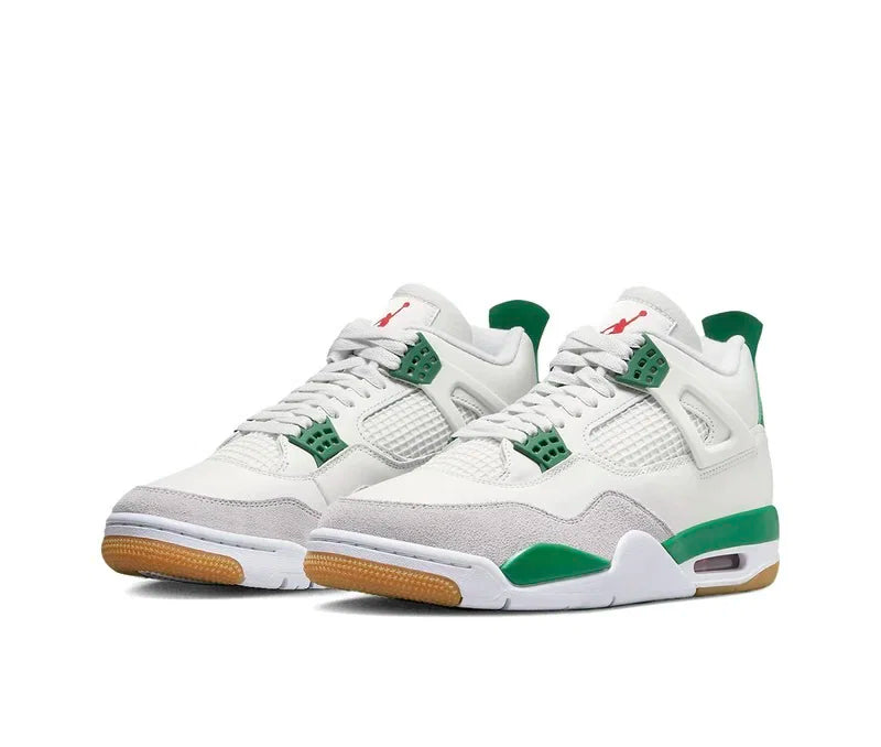 Nike Jordan 4's