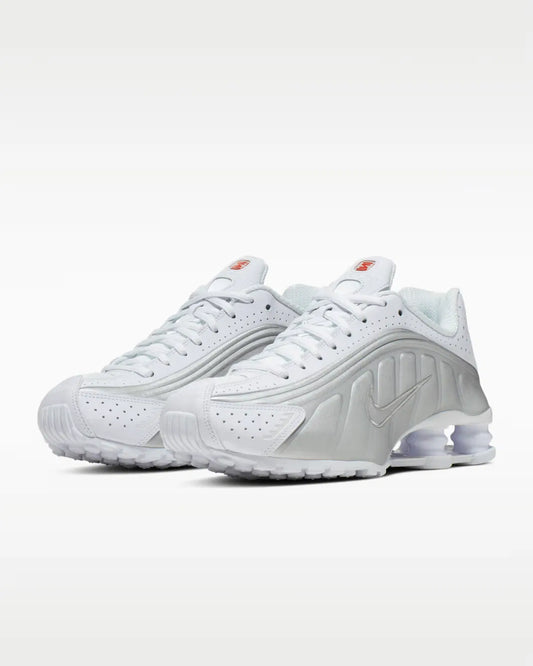 Nike Shox R4